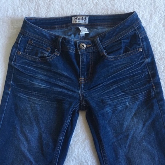 MUDD Bootcut Blue Jeans Size 1. - Picture 4 of 8